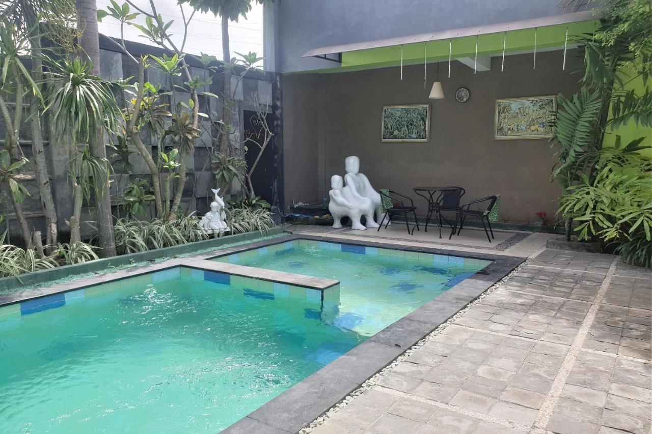 Hotel Oyo 3703 Bula Matari